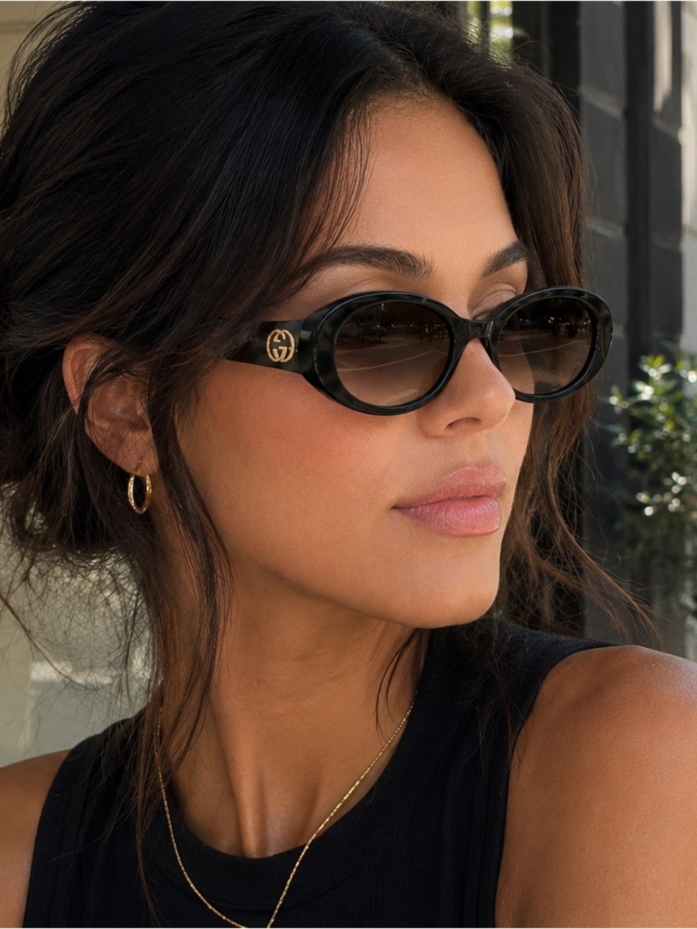Gucci Black Oval Sunglasses Pearl Gray Arms Interlocking GG Brand New